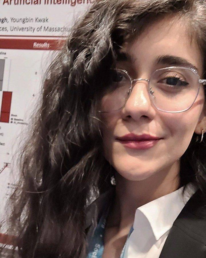 Portrait of Roya Mohammadsadegh